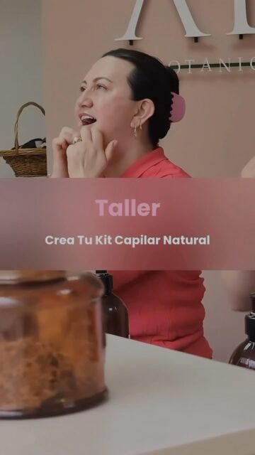 Es nuestro aniversario y queremos festejar con ustedes con algo hermoso que creamos: nuestro nuevo Taller: Kit Capilar Natural 🌿

Vas a crear tu propio kit capilar 100% natural y orgánico, personalizado para ti:

✨ Pre shampoo
✨ Shampoo
✨ Acondicionador

Y eso no es todo… recibirás una masterclass del famoso scalp massage, para que tu cabello crezca más fuerte, mejores tu circulación y relajes mente y cuerpo.

No pueden faltar las mimosas, vitamine water y muchas sorpresas más 💕

📍 Showroom Quito, República del Salvador y Suiza, Edificio Euro, piso 3
📅 29 de agosto
🕐 Horarios: 11am y 3pm
💵 Costo: $45

Cupos limitados — reserva el tuyo ✍🏼

#ALIBotanics #TallerCapilar #CuidadoNatural #ScalpMassage #SelfCare Quito