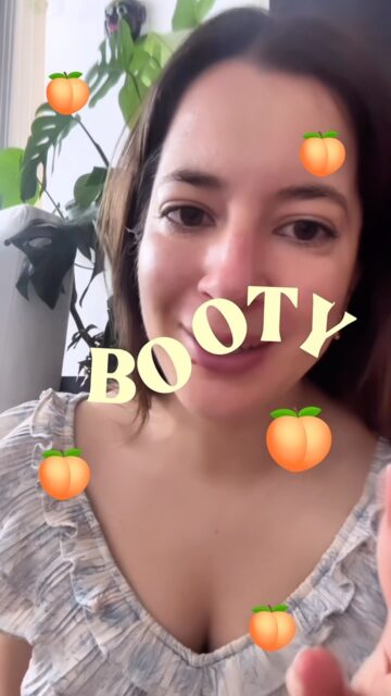 ¿Sabías que tu BOOTY también necesita su rutina? 🍑✨

Detox. Exfolia. Nutre.

Nuestro Booty Kit combina el poder del Detox Booty Scrub, el Booty Brush y el Detox Booty Oil para una piel más suave, firme y libre de imperfecciones.

100% naturales y orgánicos 🍃🍃