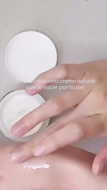 Mi piel de día ya no es la misma 🤍 la magia de la cosmética natural es real 🙌

La Day Cream que hidrata sin dejar sensación pesada — natural, sin químicos agresivos, ideal si tu piel es sensible (sí, también en embarazo).

¿Quieres saber si es para ti? Escríbenos